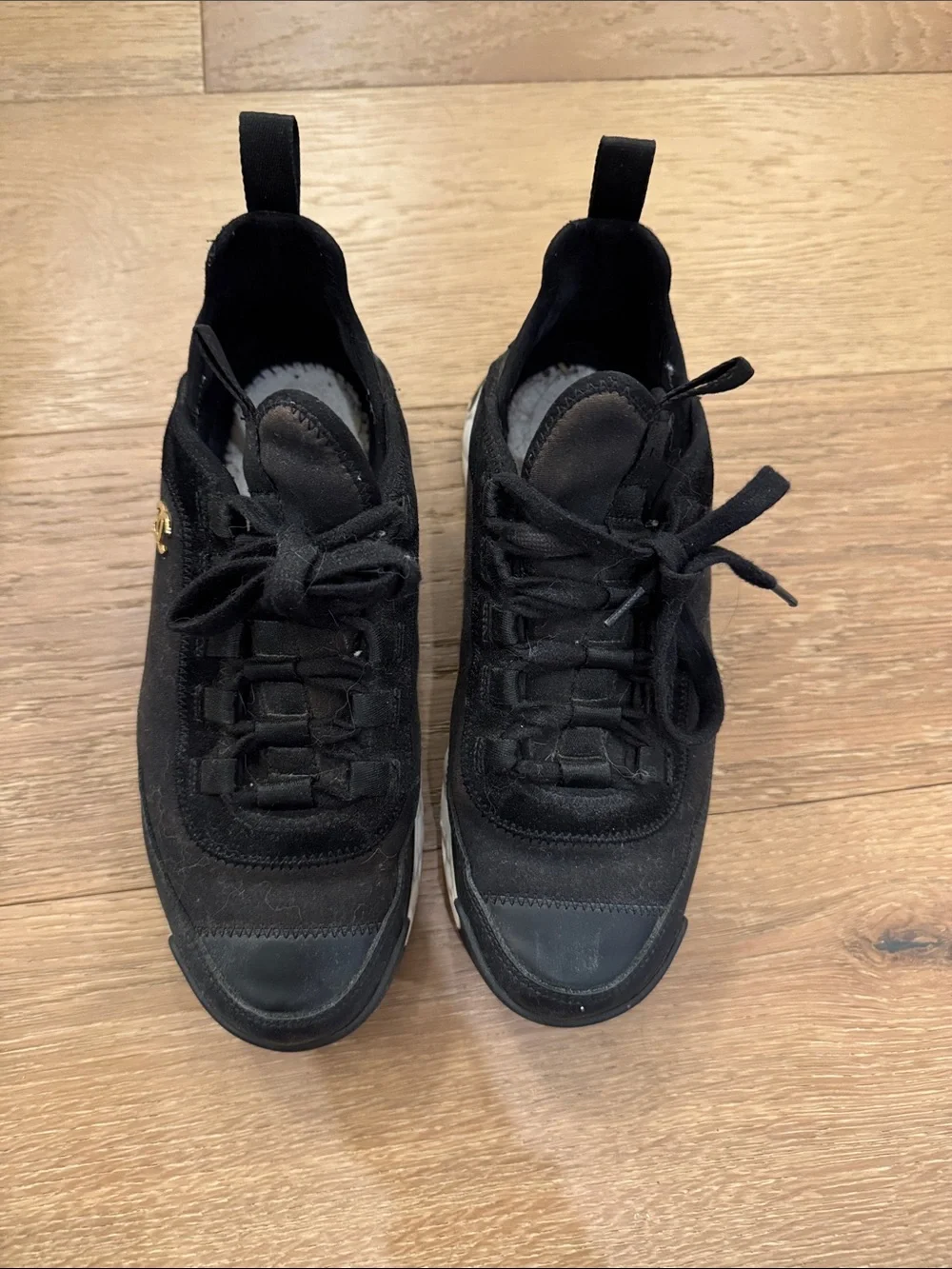 AUTHENTIC Chanel Black Suede/Calfskin Women’s Sneakers w Gold Logo Accent 37.5